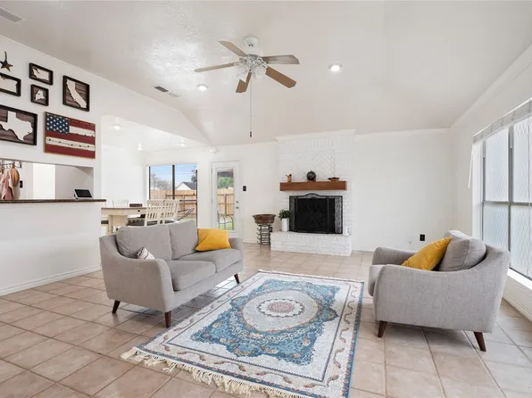 2506 Bisontine St, Friendswood, TX 77546