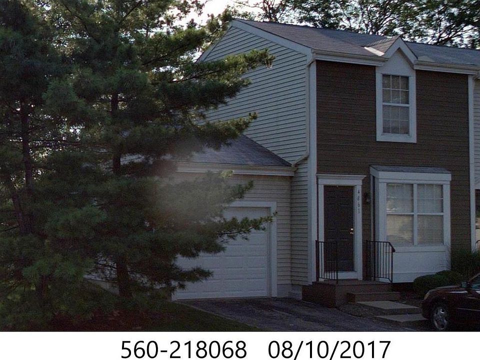 1st image of 4871 Singleton Dr
