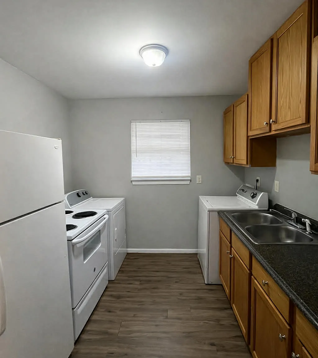 2 bed, 900 sqft, $725 — Photo 4
