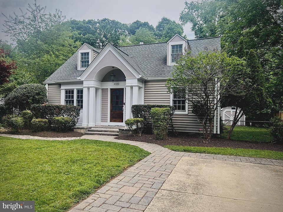 2nd image of 2833 Bolling Rd
