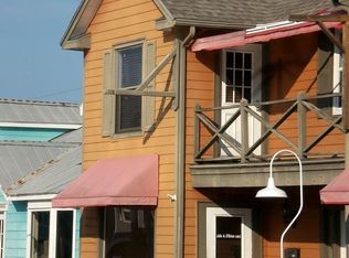 1526 Stickney Point Rd, Sarasota, FL 34231