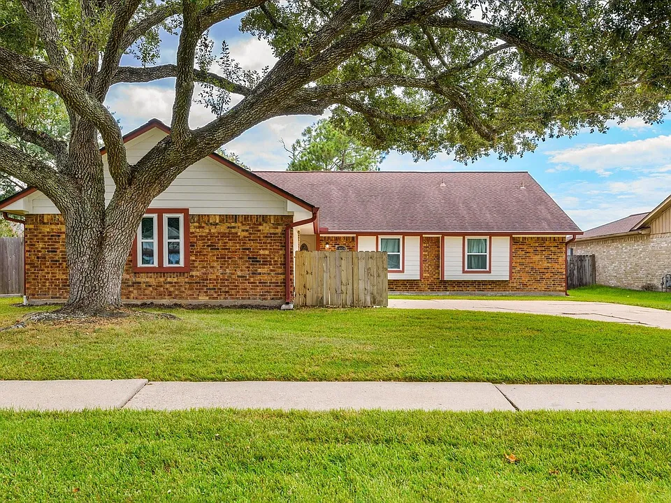 14930 Aspen Hills Dr