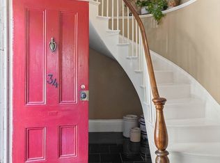 34 High St, Merrimac, MA 01860