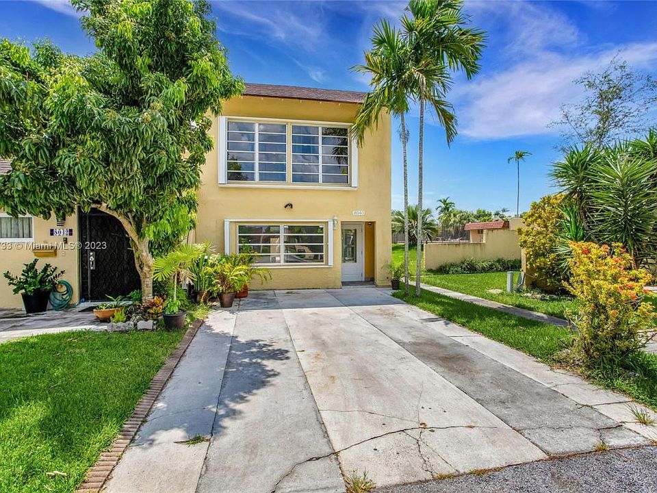 1st image of 8040 SW 103rd Ave