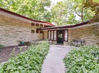 317 W Lake Dr, Random Lake, WI 53075