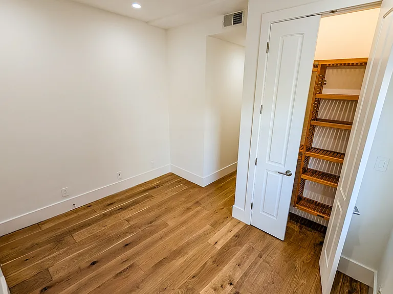 615 Minna St #A — Photo 7