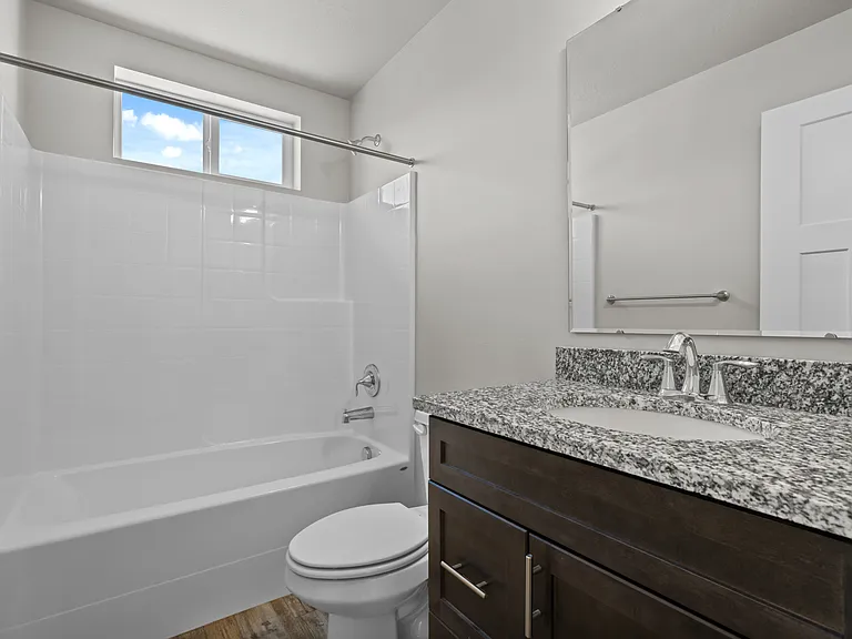 435 2nd Ave N #4 — Photo 16