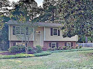 720 Merrie Rd, Raleigh, NC 27606