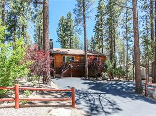 1233 Redwood Dr, Big Bear City, CA 92314