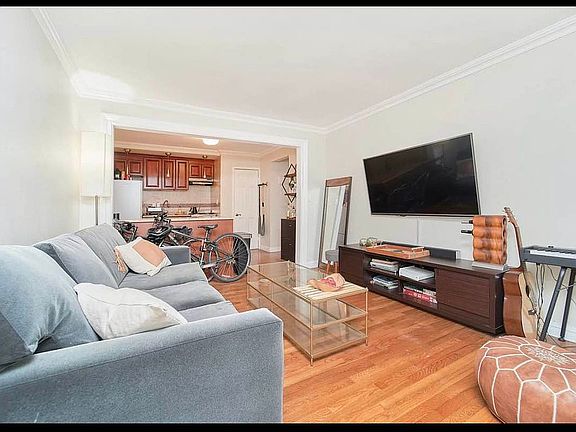 2nd image of 8419 51st Ave APT 1F