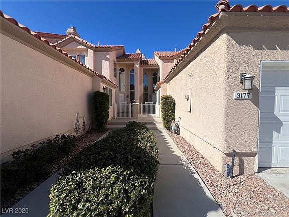 3rd image of 3177 Lido Isle Ct