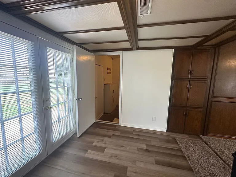 1705 Melody Dr — Photo 36