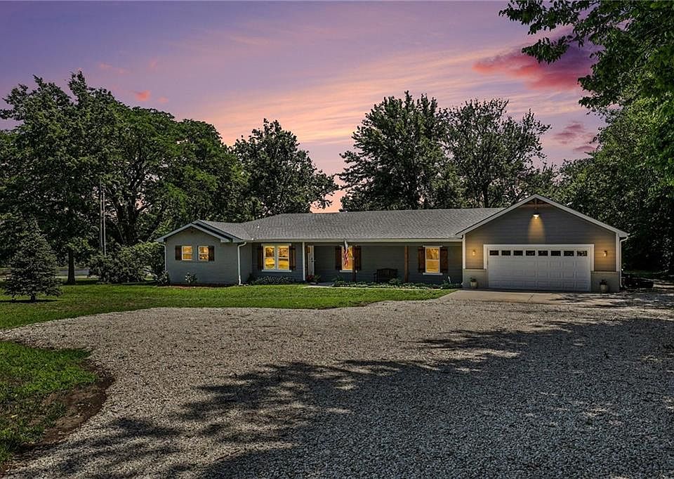 1st image of 16985 Evans Rd