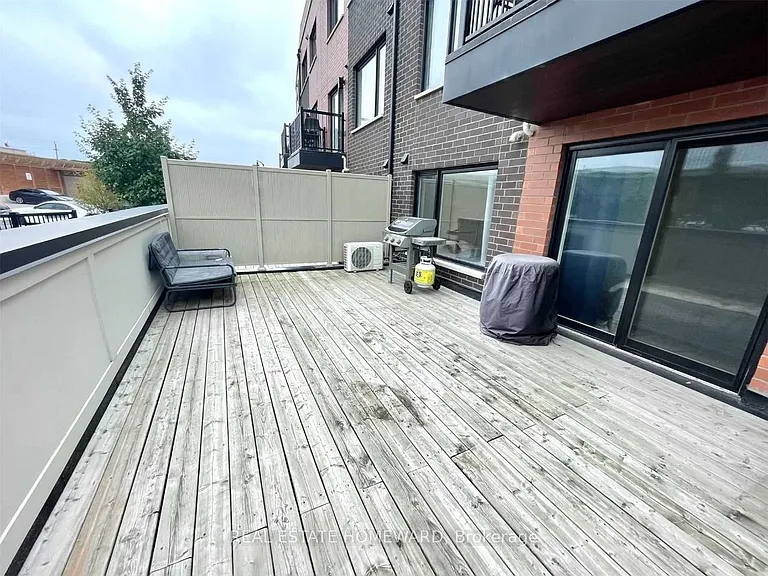 183 William Duncan Rd #2 — Photo 8