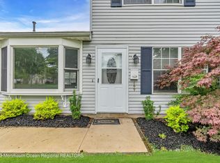 169 12th St, Belford, NJ 07718