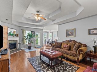 194 Bonaire Dr, Huntsville, AL 35811