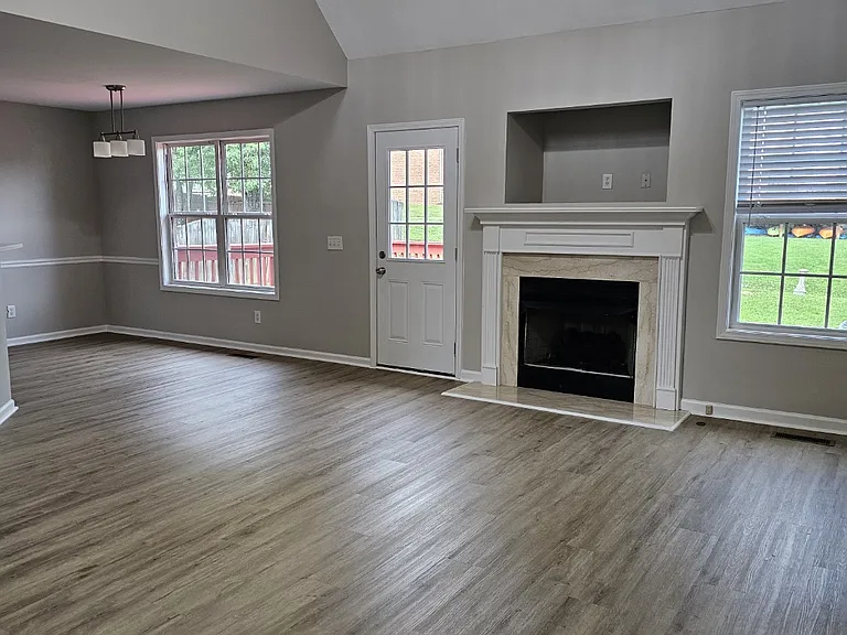 1032 Oakhall Dr — Photo 19