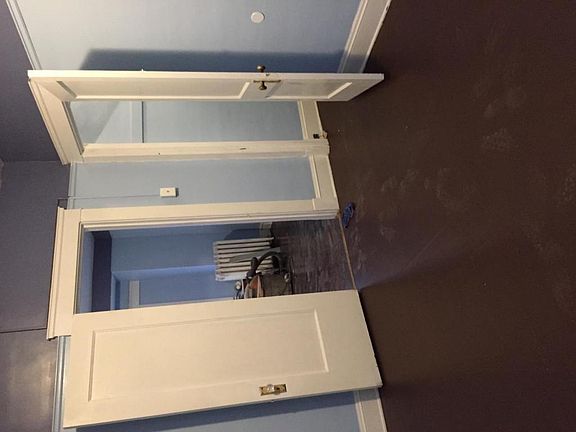 4th image of 2772 E 128th St
