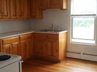 41 Cottage St APT 1, Milford, NH 03055