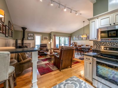 383 Old Quechee Road #8B, Hartford, VT, 05047