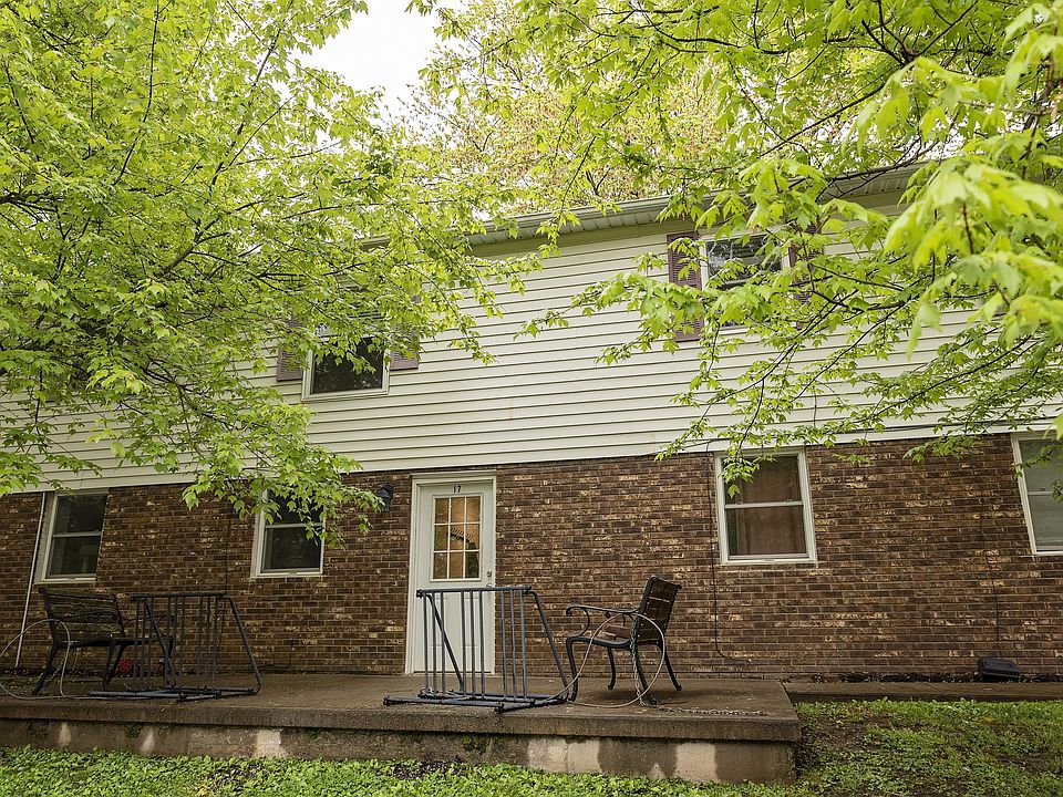 1st image of 17 Byard St