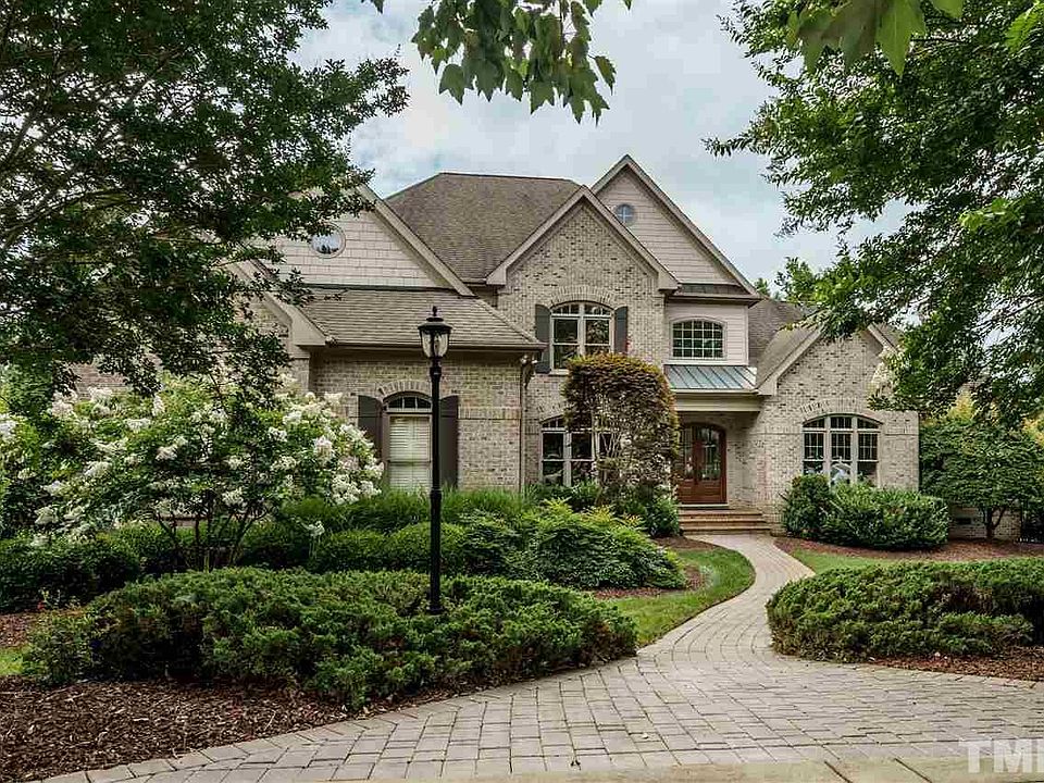 1st image of 1009 Heydon Ct