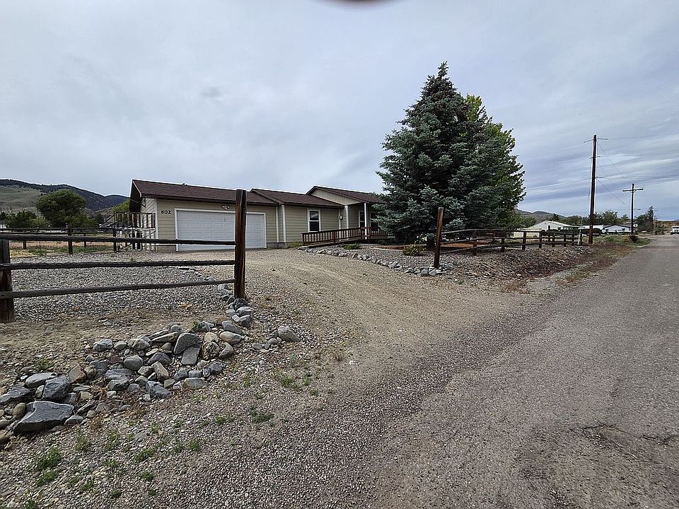 1st image of 602 10th St