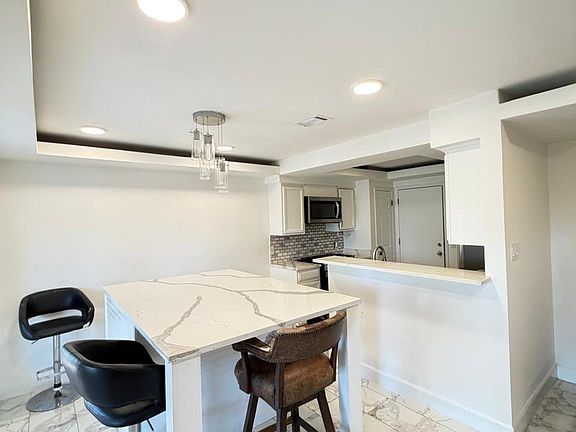 3rd image of 4611 Castleman Dr