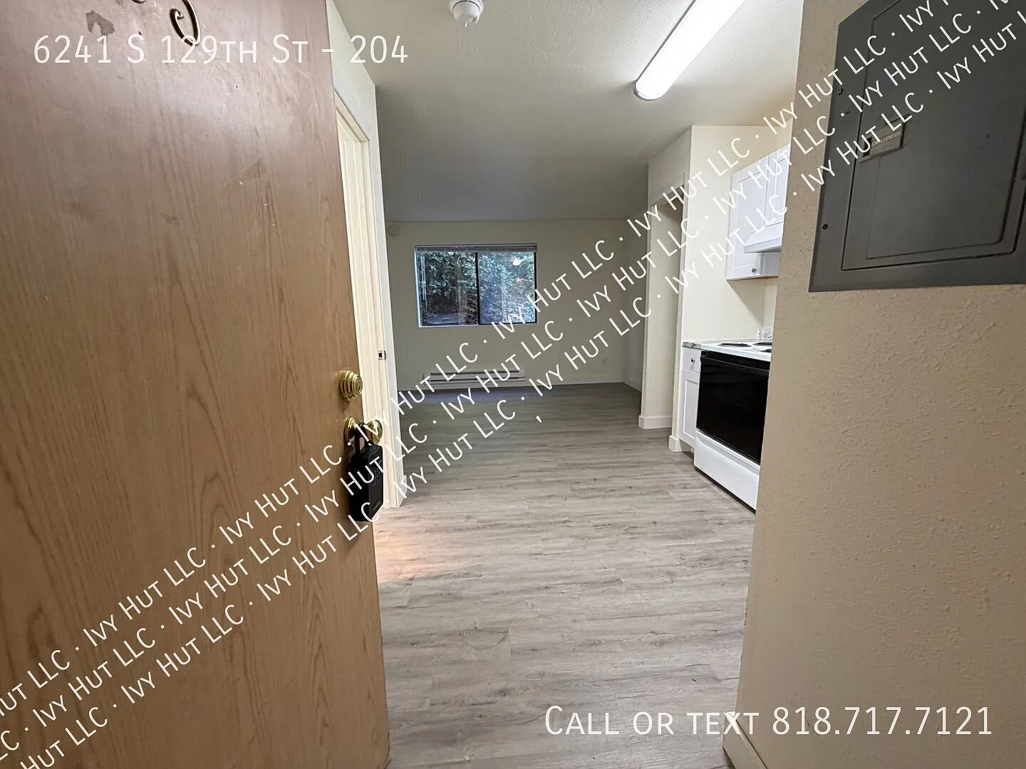 Beautiful Remodeled Studio South Seattle — Photo 2