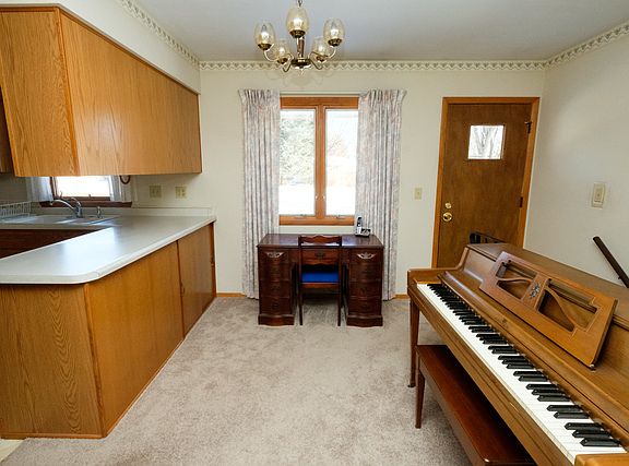 5th image of 1140 Aura Dr