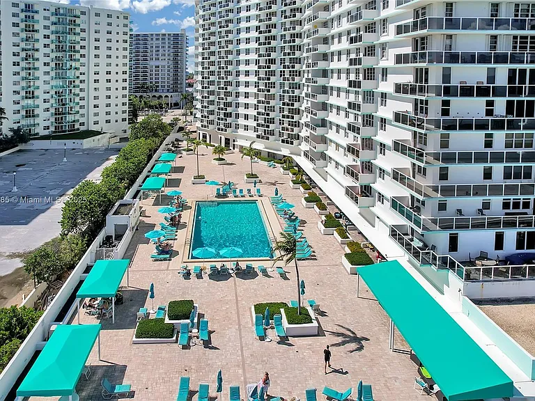 3725 S Ocean Dr #1519 — Photo 16