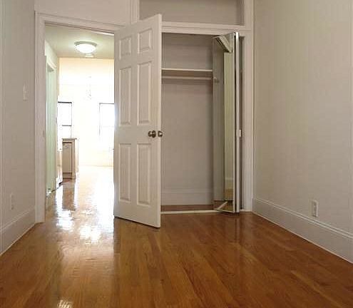 4th image of 1506 8th Ave
