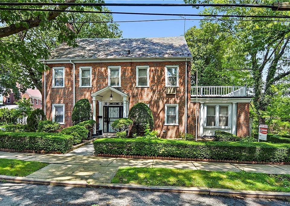 1st image of 1701 Astor Ave