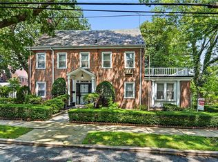1701 Astor Ave, Bronx, NY 10469