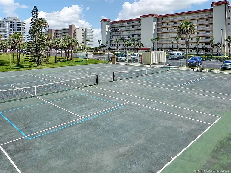 10102 S Ocean Dr #401A — Photo 25