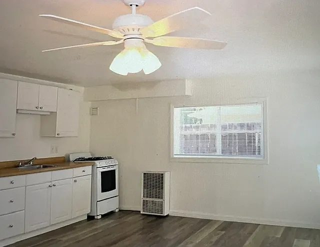 812B Cleveland St #812B — Photo 2