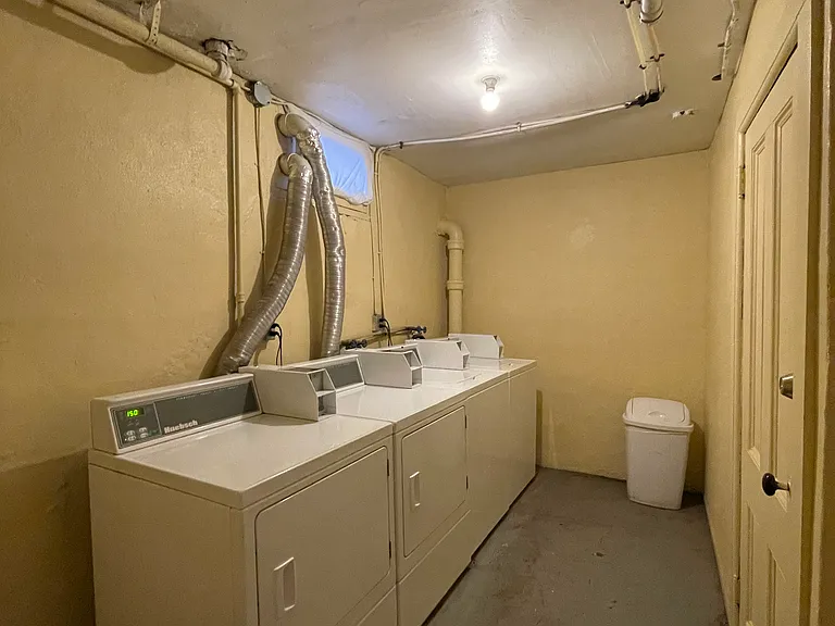 531 W. Water Laundry Center