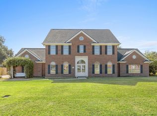 1905 Plantation Dr, Lake Charles, LA 70605