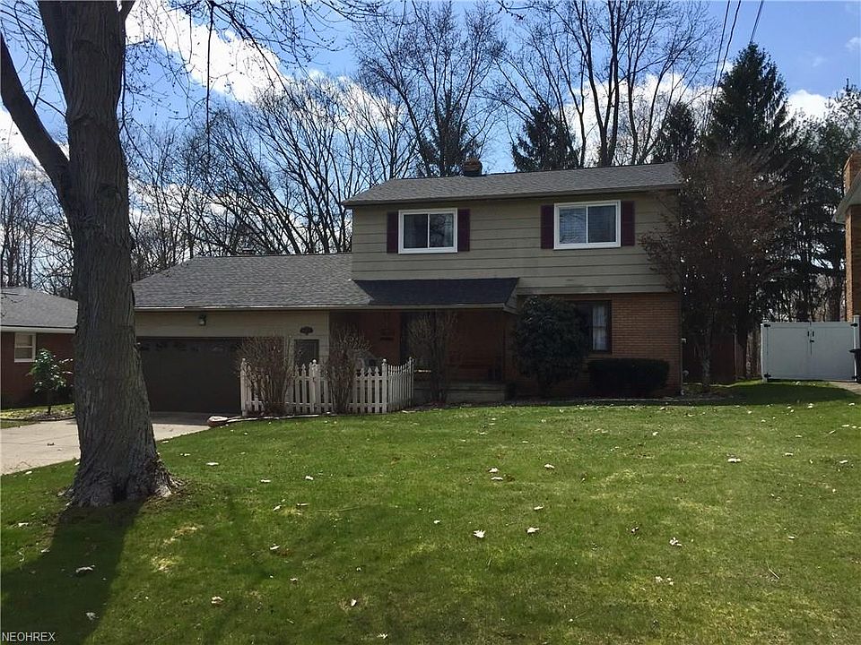 1st image of 6540 Applewood Blvd