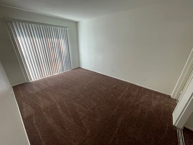 1161 W D St #B — Photo 11