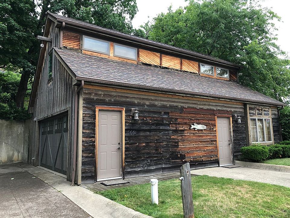 2nd image of 8661 Lake Ave