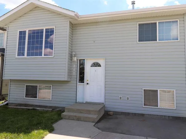 210 N Chilcotin Rd W, Lethbridge, AB T1K 7N1
