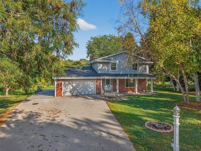 10114 North Meadow LANE, Mequon, WI, 53092