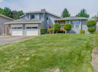 16268 SW Bridle Hills Dr, Beaverton, OR 97007