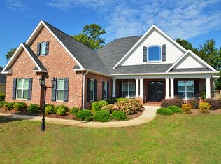 182 Abercorn St, Warner Robins, GA 31088