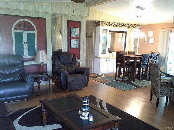 2nd image of 112 Lake Hazel Dr