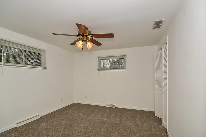 3864 Townsley Dr — Photo 9