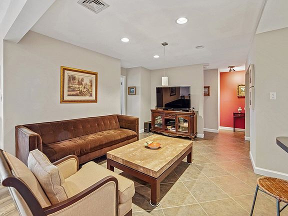 4th image of 8305 Bergenline Ave APT 25