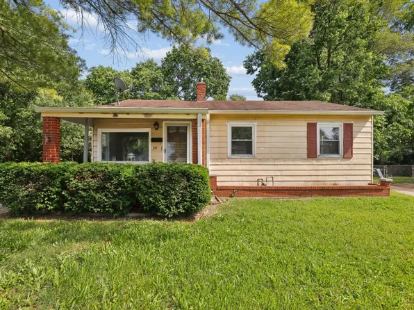 381 Carver Pl, Hamilton, OH 45011