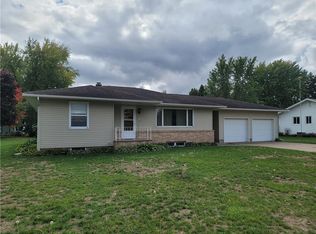 521 Pleasure St, Chetek, WI 54728